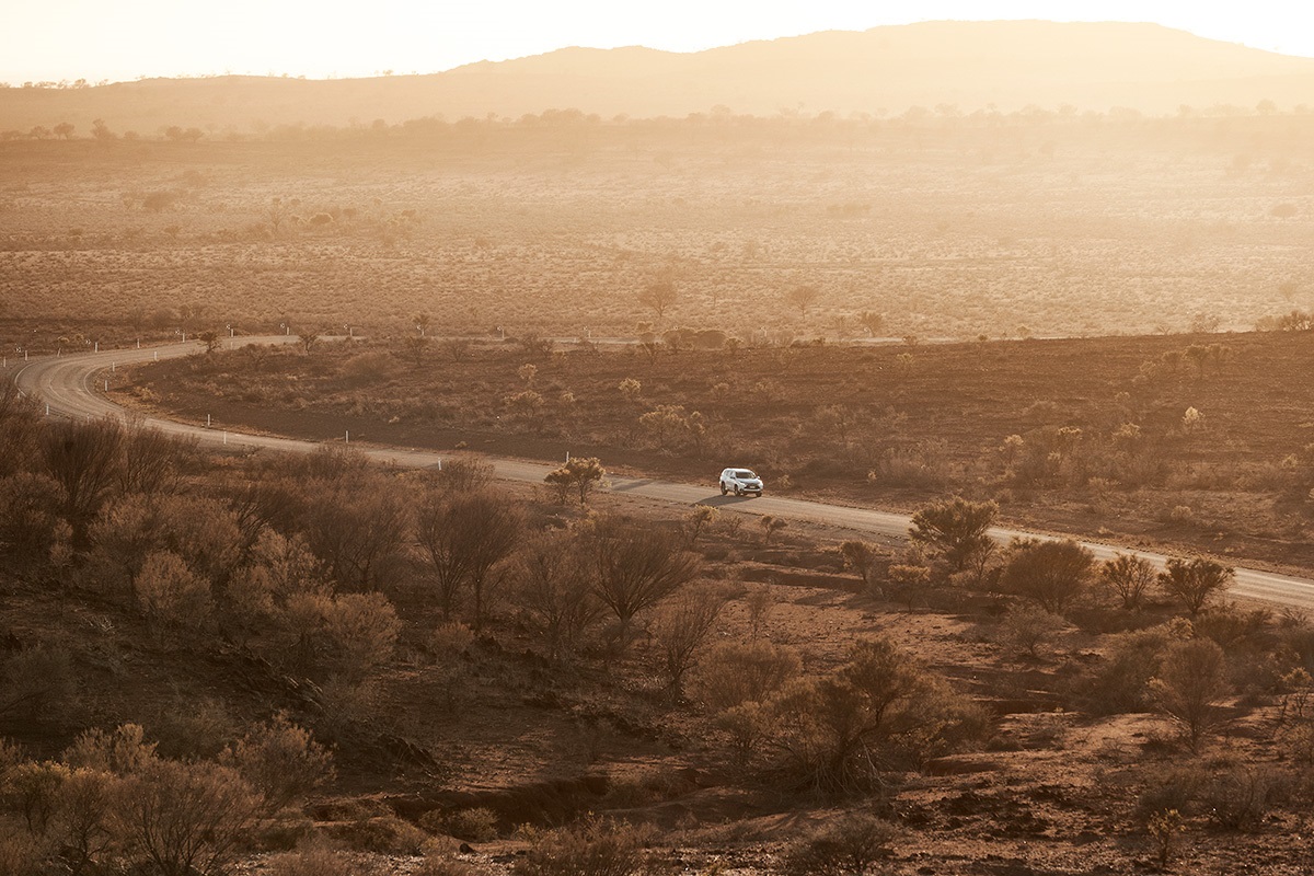 BROKENHILL_20191108_BrokenHill_DesertDriving_CREDITDestinationNSW_DB_35718.jpg